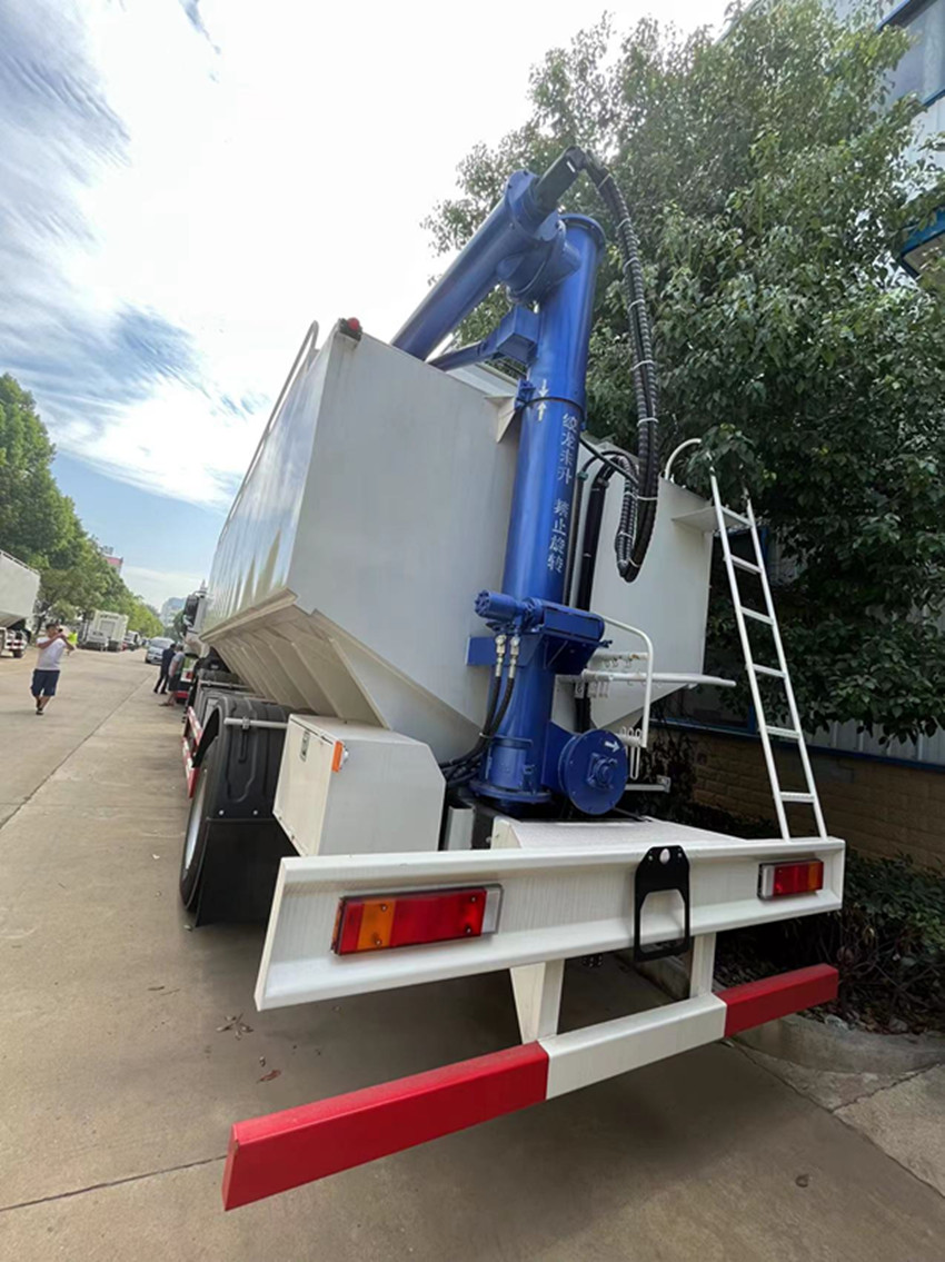 �|�L(f��ng)���\С���S����300�R����30����ɢ�b����\(y��n)ݔ܇(ch��)